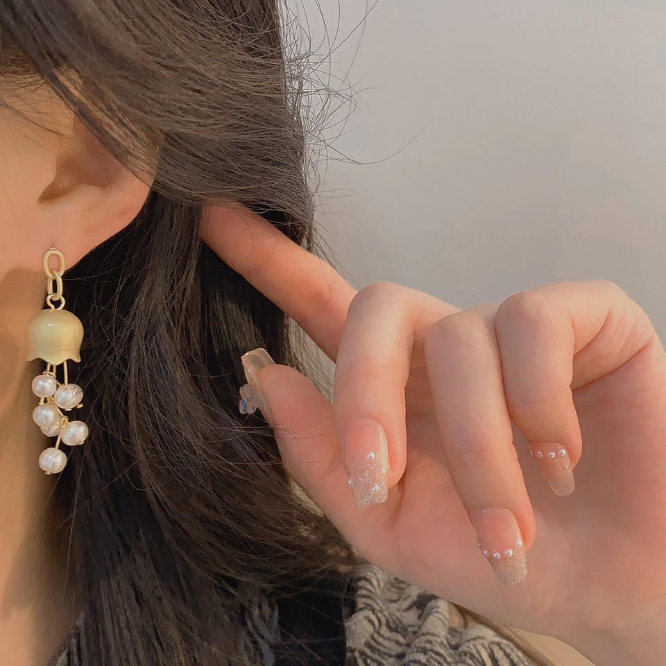 Jellyfish Tassel Natural Freshwater Pearl Earrings - Image 6