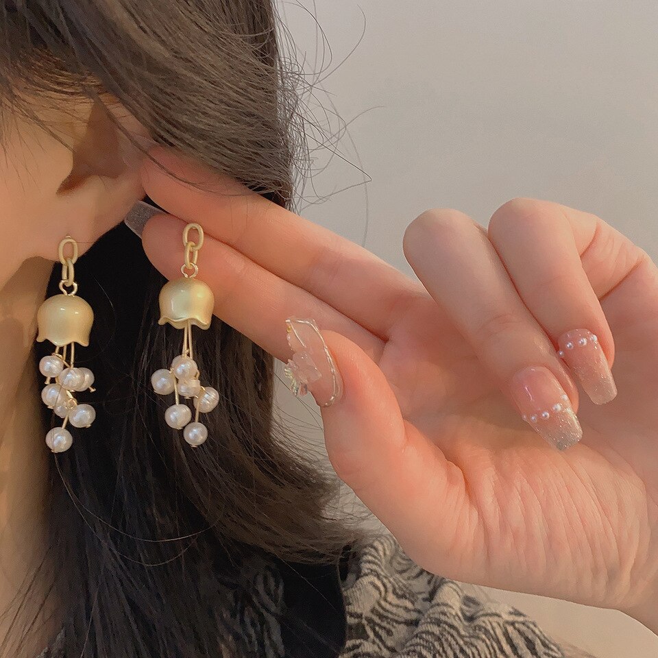 Jellyfish Tassel Natural Freshwater Pearl Earrings - Image 4